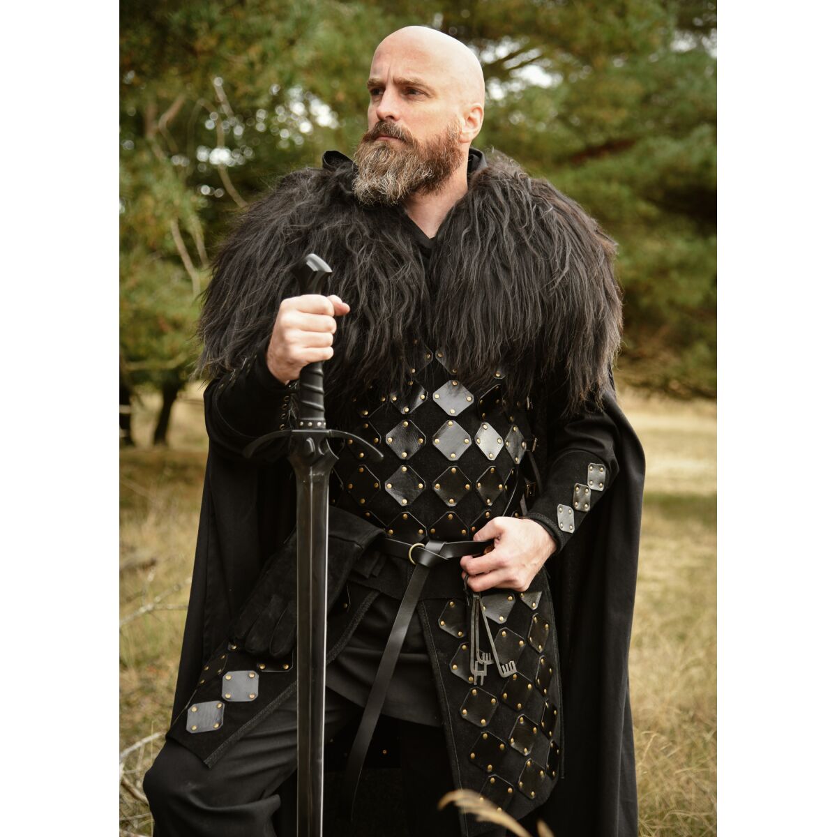 Kjol i mocka, armour black, "Vares" L/XL