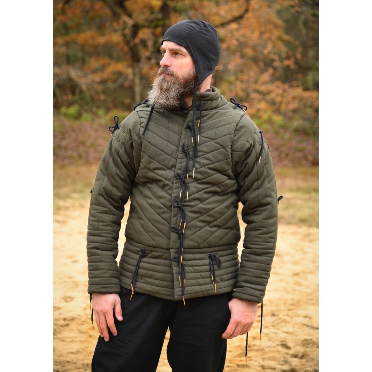 Armour-dublett med dubbar, mörk olivgrön - svart