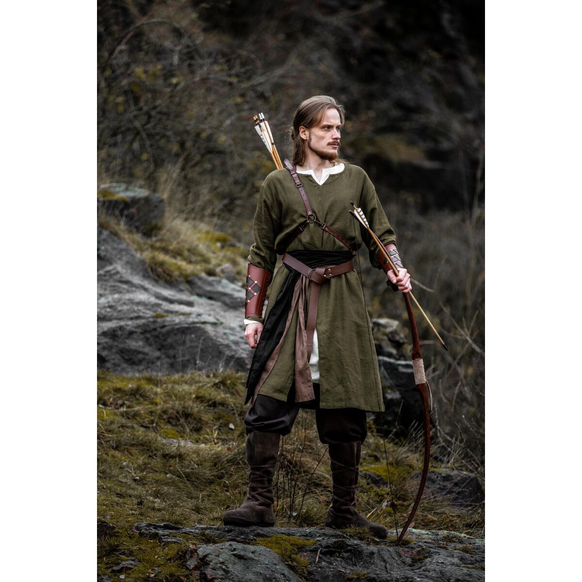 Vikingatunika linne V-ringad knälång för män "Ansgar"